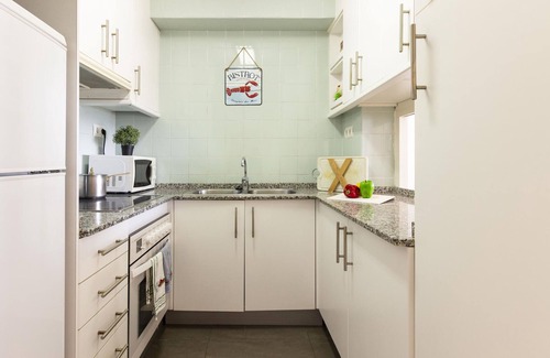 La Pineda Appartement | Appartement en bord de mer avec terrasse, climatisation et WiFi à La Pineda
