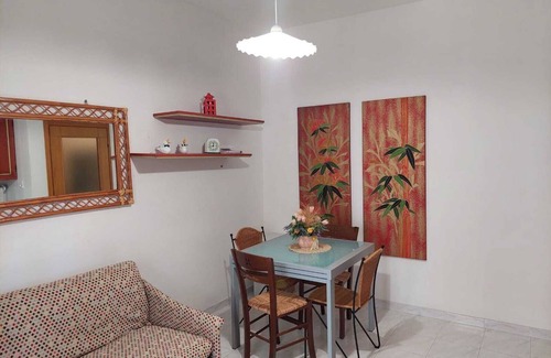 Rivabella Appartement | Beachfront apartment beach below