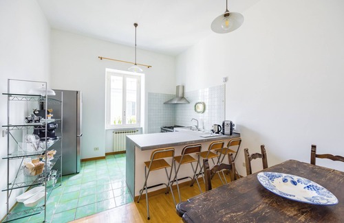Chiaia Appartement | [Beachfront Apartment] Prestigious 200 square meters