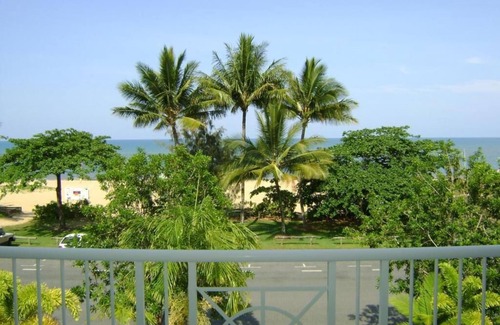 Yorkeys Knob Appartement | Beachfront