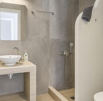 Melissi Appartement | Beachfront Bliss Oasis