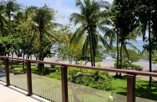 Playa Hermosa Maison | Beachfront compound, pool, perfect secure location