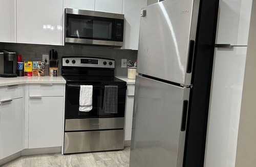 Barrier Island Copropriété | BEACHFRONT CONDO !! ...2BR/2 Baths....GREAT LOCATION !!
