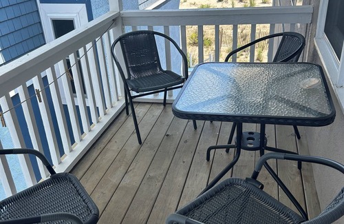 Rehoboth by the Sea Copropriété | Beachfront Condo with Ocean view