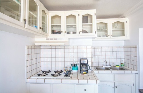 Costa Appartement | BEACHFRONT Cozy 1 Bdr Apt