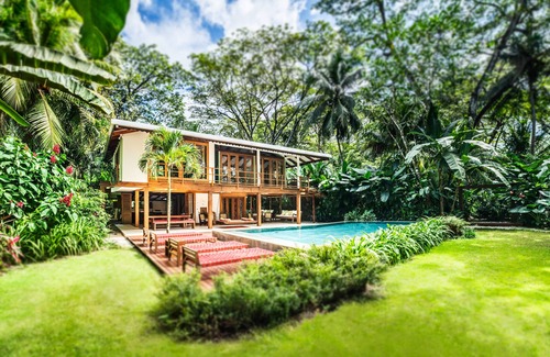 Playa Hermosa Cobano Maison | Beachfront House in Playa Hermosa Private Pool and Yoga Shala