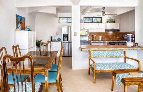 Cerro Plano Maison | Beachfront dog-friendly home with private pool, grill, hammocks, & beach access