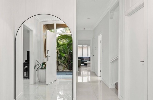 Melbourne Maison | Beachfront family masterpiece