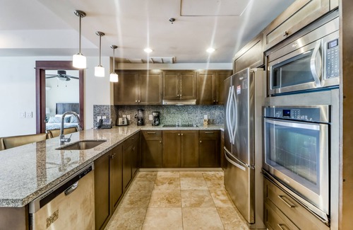 Barrio Los Faroles Copropriété | Beachfront getaway with pool, ocean view & beach access