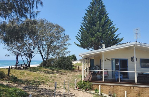 Wooli Maison | Beachfront Home on the Dunes- . -Great Value for this Location