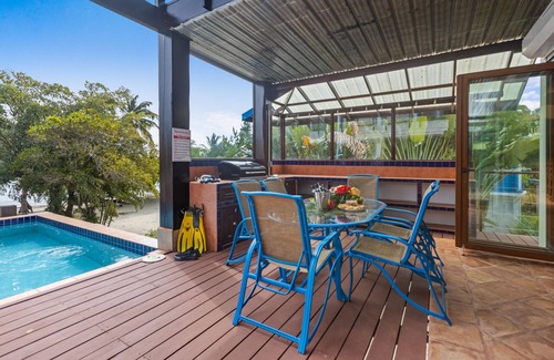Caribbean Way Maison | Maison en bord de mer avec terrasse et piscine privées, kayaks - superbes vues et quartier calme