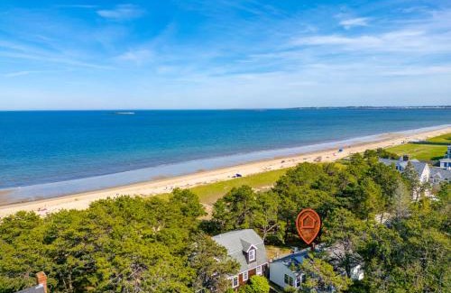 Southern Coast Maison | Beachfront Just steps and you're on the beach