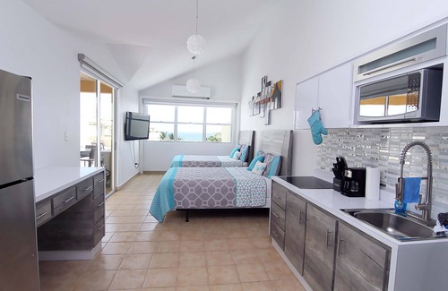 Jobos Appartement | Beachfront Modern Loft with Large Private Terrace