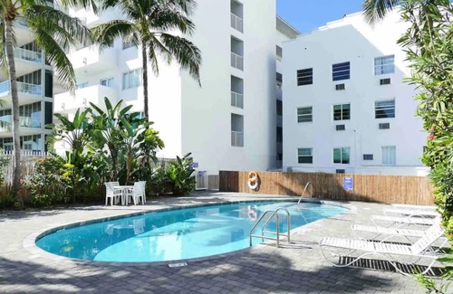 South of Fifth Appartement | BeachFront On The Sand #133-FreeParking- 335 OceanDr-SoFi-SouthBeach