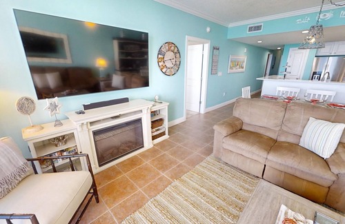 El Centro Beach Copropriété | Beachfront Palazzo Condo - 2BR + Bunks, Gulf View w/ Free Beach Chairs!