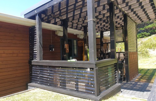 Shakespeare Bay Maison | Beachfront Paradise Retreat in your own Private Bay and Floating Jetty
