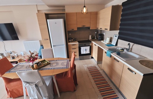 Lefkandi Copropriété | Beachfront Penthouse with Seaview