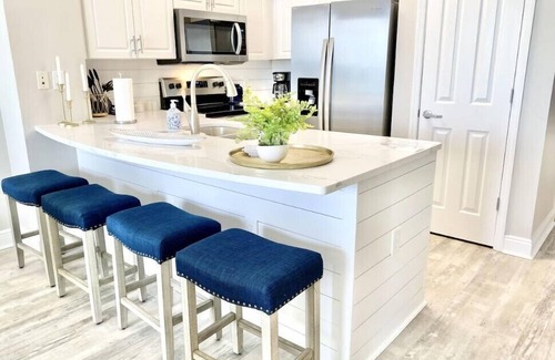 West Panama City Beach Copropriété | ☀️Beachfront-Pool+Hot Tub-Fab Amenities-Celadon 405☀️