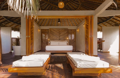 Centro Cabine | Beachfront Private Pool, Beautifuly designed Cabaña! Romantic scape