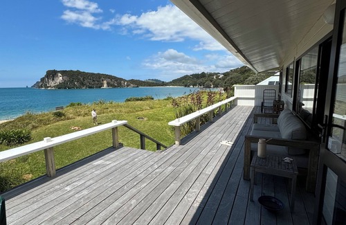 Cooks Beach Maison | Front Beach (Flaxmill Bay) Whitianga