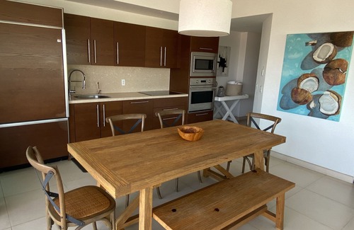 North Hotel Zone Appartement | Front de mer! reconnu Icon Vallarta, Ocean Front,