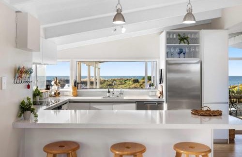 Mount Maunganui Maison | Beachfront Retreat