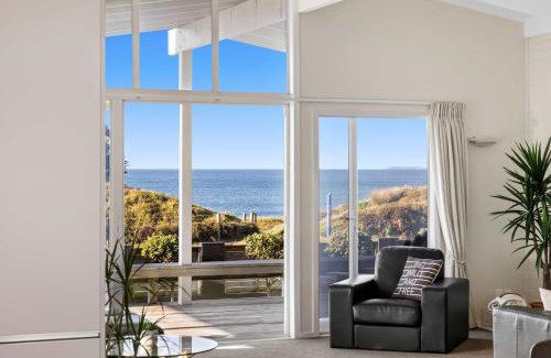 Mount Maunganui Maison | Beachfront Retreat