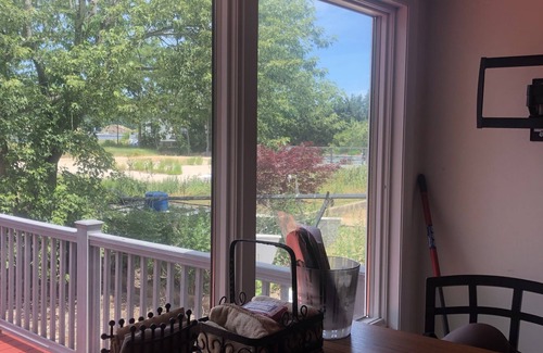 Sea Cliff Maison | Beachfront Summer Rental- Sea Cliff