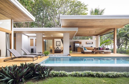 Playa Santa Teresa Maison | BEACHFRONT Tropical Modern Luxury