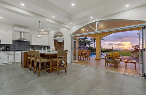 Potrero Maison | Beachfront Villa Just Steps To The Water