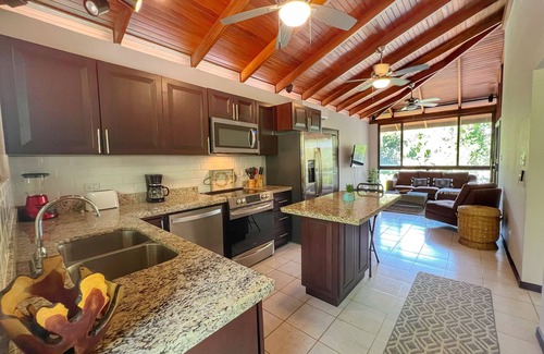 Playa Ocotal Maison | Beachfront Villa - Screened Balcony - Gas BBQ
