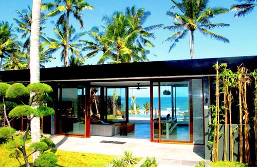 Suraberata Villa | Villa en bord de mer Inca