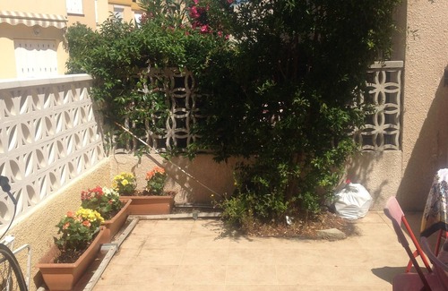 Gruissan Villa | Villa bord de mer accès piscines 5 personnes. Animaux accepté
