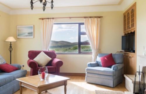 Ventry Maison | Beachmount House
