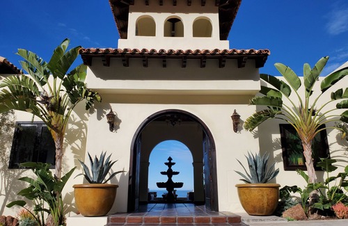 Primo Tapia Maison | BeachPleaseBaja - Hacienda with Infinity Jacuzzi!