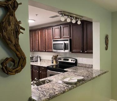 Henderson Point Appartement | Beachside 1st Floor Condo