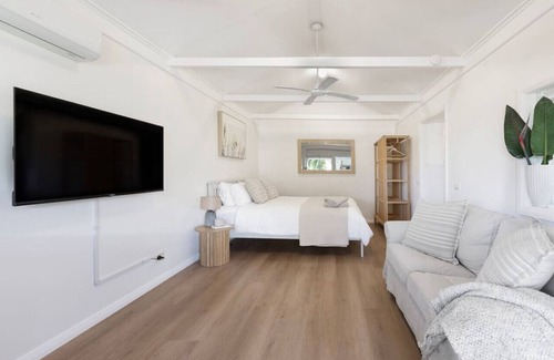 North Curl Curl Maison | Beachside Bliss for Two