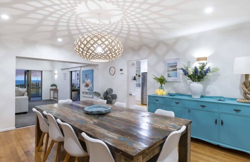 Mount Maunganui Maison | Beachside Blue - Stunning ocean views on Marine Parade