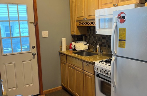 North End Copropriété | Beachside Condo-Feet To The Beach