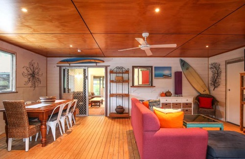Huskisson Maison | Beachside Family Home with Private Pool and BBQ