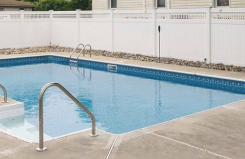 Ocean Gate Maison | Beachside Gem in Ocean Gate, NJ ! Discover pure beach bliss in Dana’s Place!