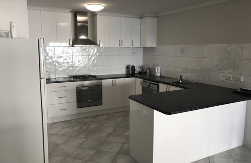 Ripon Appartement | Beachside & Jettyview Apartments (Capitaines Apt)