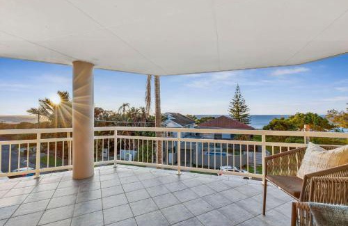 Sapphire Beach Maison | Beachside Manor