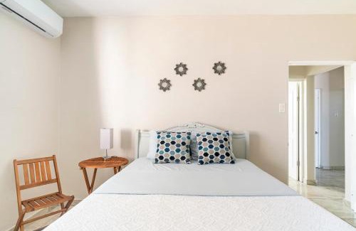 Maleza Baja Maison | Beachside Near Airport Near Golf Course