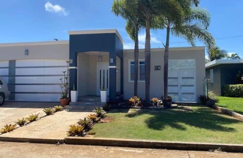 Maleza Baja Maison | Beachside Near Airport Near Golf Course