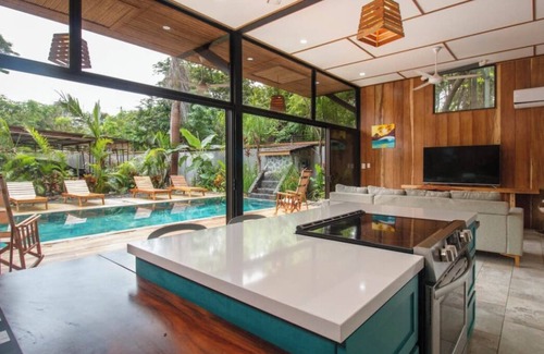 Avellanas Beach Maison | Beachside Property, Pool, Sleeps 28, Surfers Dream, 100 steps to the Beach.