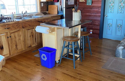 Whipholt Cabine | Bear's Den Cabin 2 bd/1ba Leech Lake recreation. Cozy year round cabin.