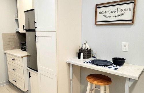 Jacksonville Appartement | Bear's Den on Kodiak Court!