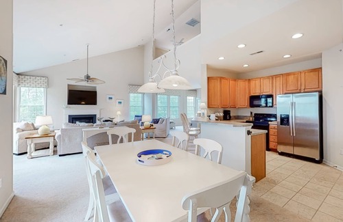 Ocean View Copropriété | Bear Trap Dunes 2nd floor condo w/ tennis court, pool, and golf on-site