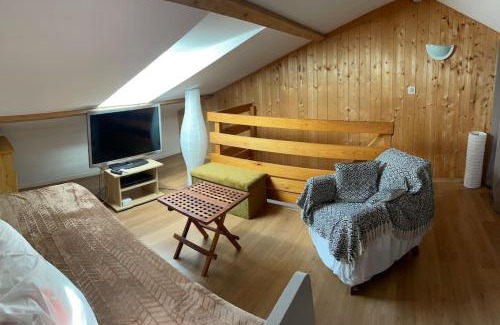 Malbuisson Appartement | Beau Duplex, au bord du lac Saint-Point